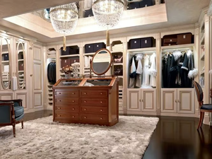 ROMANZA - Custom wooden walk-in wardrobe _ Martini Interiors